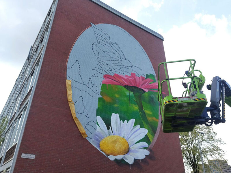 Muurschildering ontworpen door jongeren toeslagenaffaire